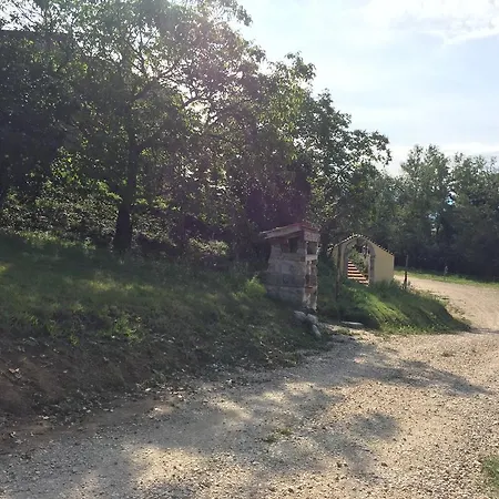 农家乐 Marzi Faicchio